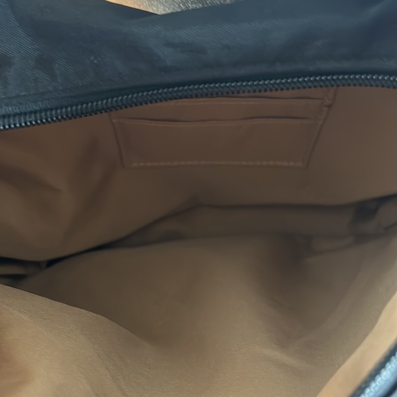 Baggallini black crossbody bag - Picture 8 of 10